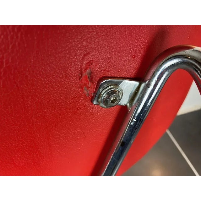 Red Lounge Chair, 1980s For Sale - Image 4 of 9