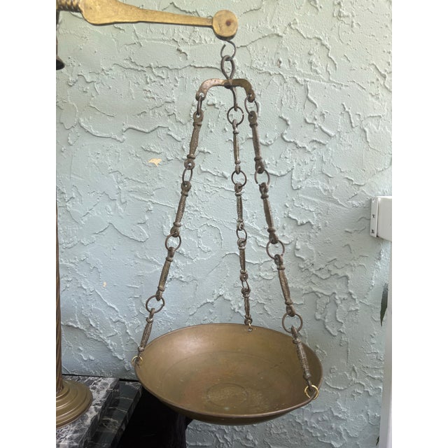 Large Italian Brass & Marble Decorative Balance Scale on Marble Base, 1950s For Sale In Orlando - Image 6 of 12