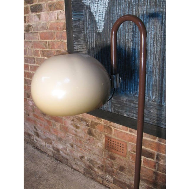 Striking and highly decorative freestanding floor lamp by Dijkstra Lamps, dating from the 1970s. This sculptural design...