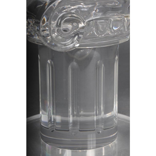 Plastic Vintage Hollywood Regency Pedestal Column in Acrylic For Sale - Image 7 of 17