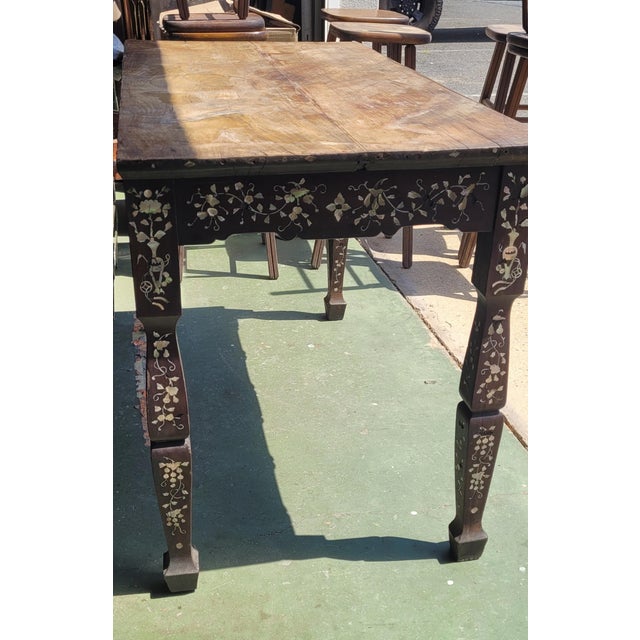 Rare 19th Century Chinese Inlaid Table For Sale - Image 4 of 11