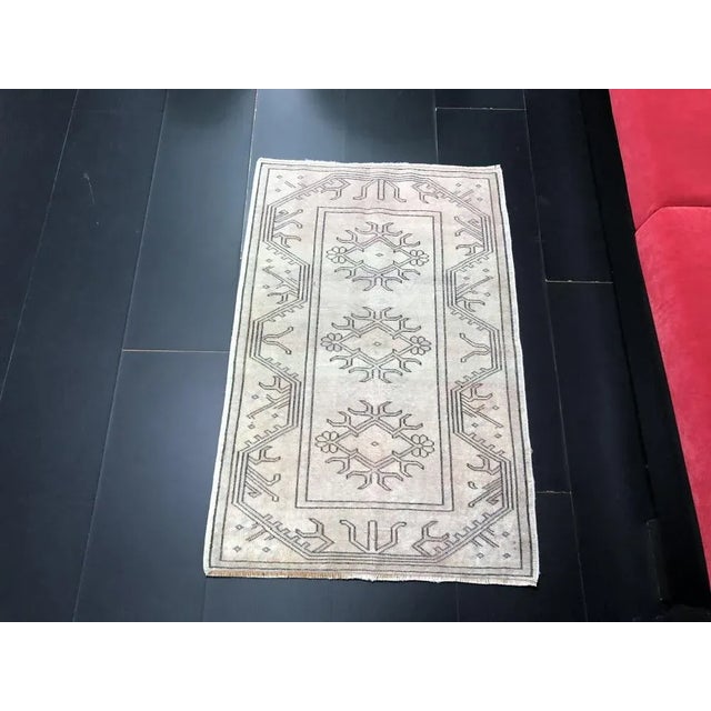Small Vintage Turkish Neutral Area Rug For Sale - Image 11 of 11