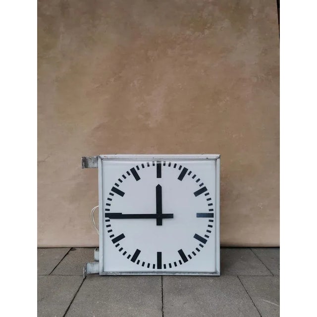 Mid-Century Industrial Wall Clock from TN, 1960s For Sale - Image 10 of 10