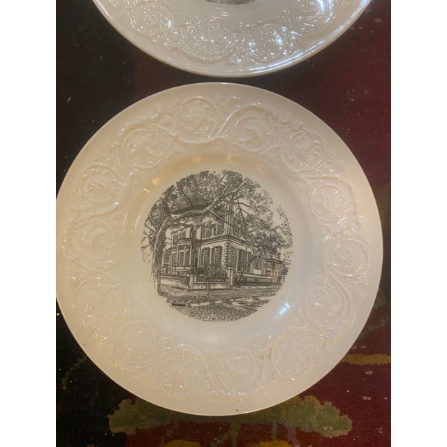1950s Wedgwood Etruria Plates Savannah, G. A. Collection for Levy Jewelers - Set of 4 For Sale In Savannah - Image 6 of 12