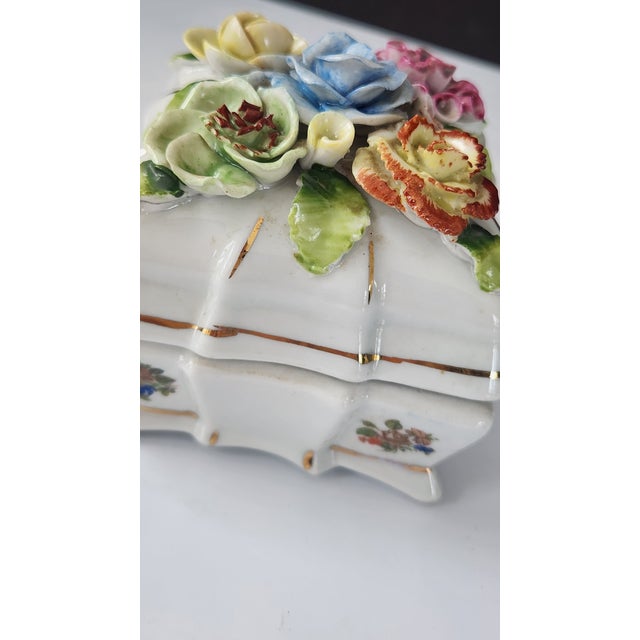 Mid-Century European Porcelain Floral Encrusted Trinket Box, K&o Mark, Circa 1960s For Sale - Image 9 of 16