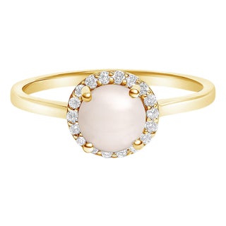 10K Yellow Gold Pearl and 1/10 Cttw Diamond Halo Ring For Sale