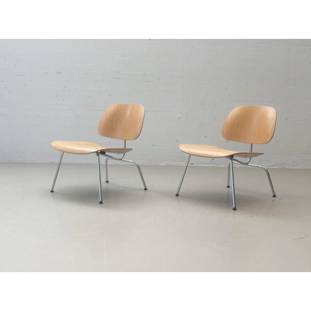 Contemporary LCM Lounge Chairs by Charles & Ray Eames for Vitra, 2010 For Sale - Image 3 of 15