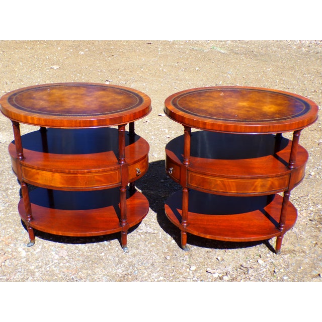 1940s Vintage Pair Weiman Heirloom Mahogany Leather Top Oval Lamp Tables For Sale - Image 5 of 18