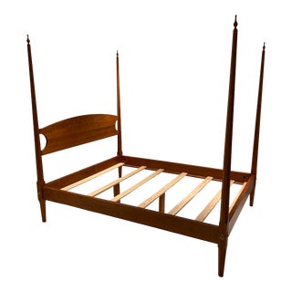 Thos Moser Cherry Pencil Post Queen Bed For Sale