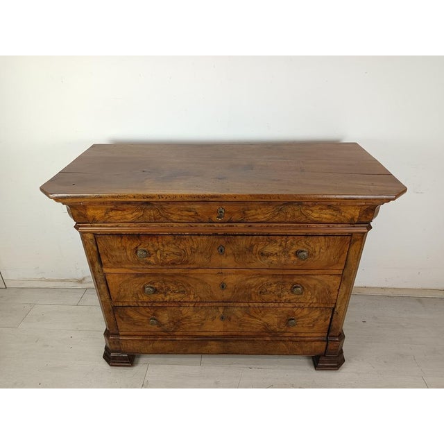 Antique Louis Philippe Chest of Drawers, in Good conditions. Designed before 1890