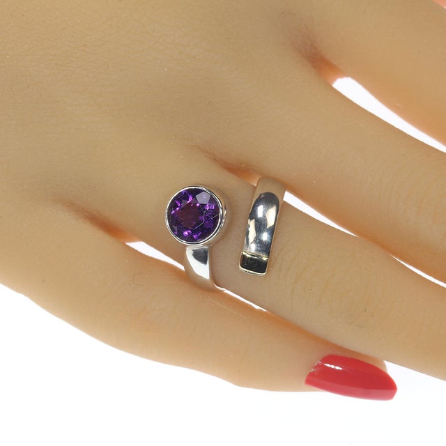 Amethyst Ajd Crossover Amethyst and Sterling Ring With 14k Gold Accent, Size 4.75 For Sale - Image 8 of 10