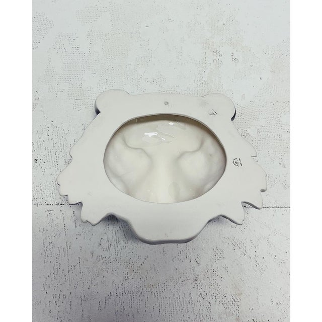 Unique handmade wall plate/mask of a white panther. This Hollywood Regency statue, powerfully made of hand-painted ceramic...