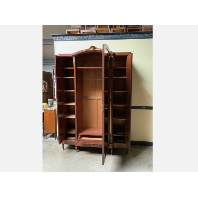 Age: circa 1910 Wood type: Veneered hardwoods with inlays on solid oak Condition: Very good, meticulously maintained,...