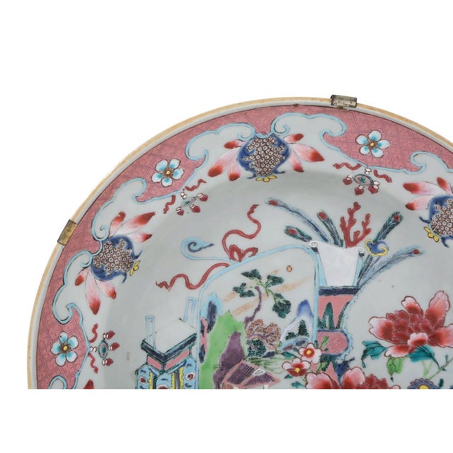 18th Century 18th Century Chinese Export Famille Rose Porcelain Barber’s Bowl For Sale - Image 5 of 7