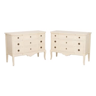 French Style Cream Painted Commodes, Pair For Sale