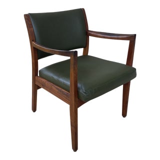 Mid Century Modern Office Chair After Gunlocke For Sale