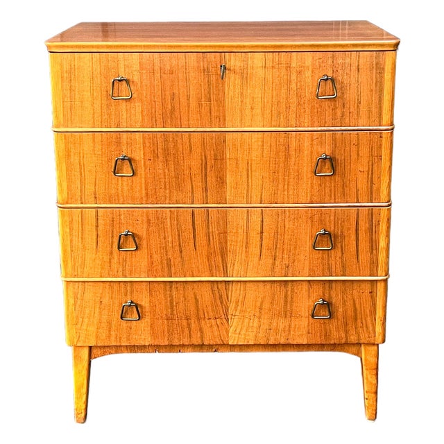 Mid-Century Chest of Drawers For Sale