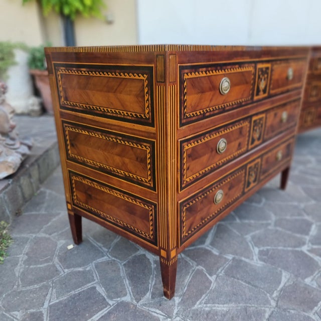 Antique Neapolitan Directoire Chests of Drawers in Walnut, 1760, Set of 2 For Sale - Image 14 of 16