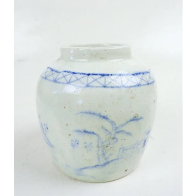Small Blue White Chinese Export Hand Painted Jar For Sale - Image 4 of 6
