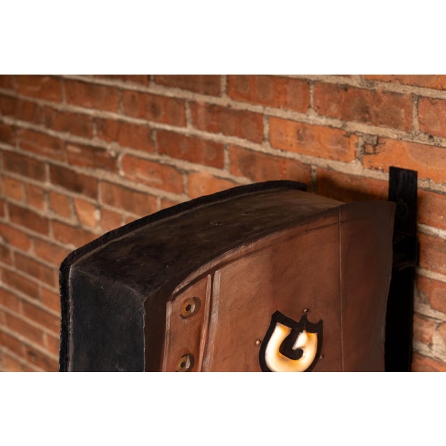 Vintage Double-Sided Boot Form "Repairing" Illuminated Trade Sign For Sale - Image 11 of 15
