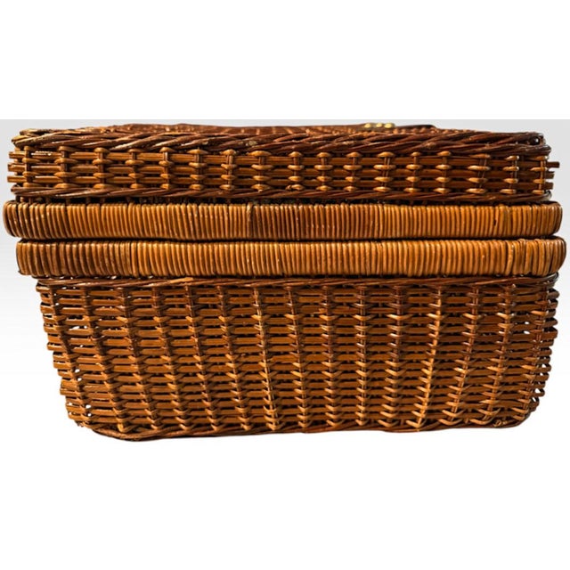 Vintage Handwoven Wicker Suitcase Picnic Basket Hamper With Leather Strap and Brass Turn Lock Closure For Sale In Portland, ME - Image 6 of 10