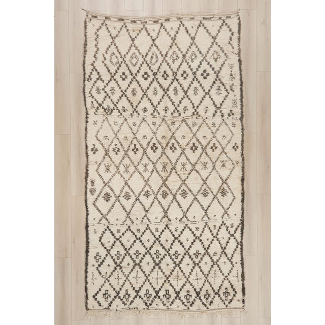 Vintage Beni Ourain Moroccan Rug, 06'07 X 11'07 For Sale - Image 10 of 10