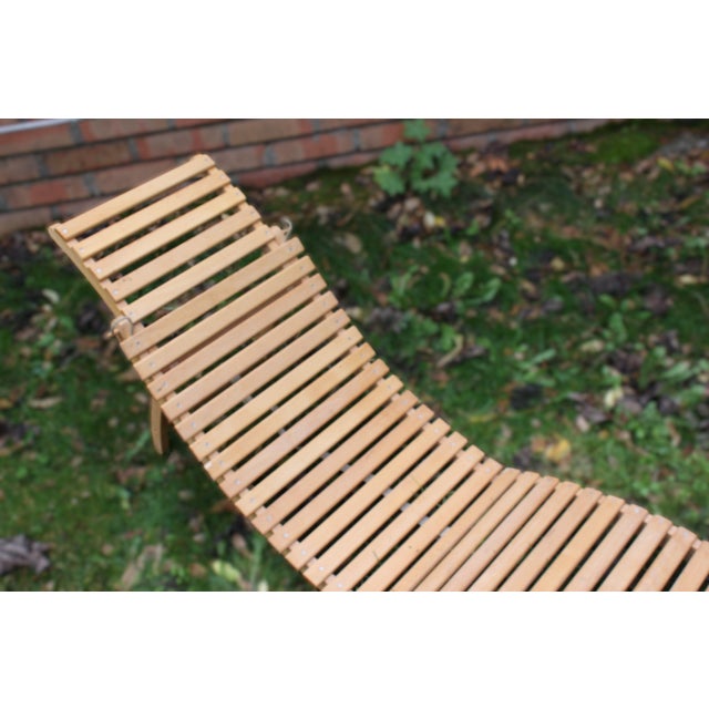 1970s Mid-Century Folding Wooden Sun Loungers, 1970s, Set of 2 For Sale - Image 5 of 12