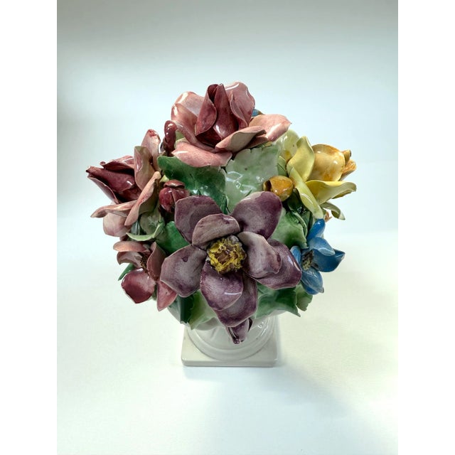 Vintage Italian Capodimonte Style Majolica Lidded Urn With Colorful Roses For Sale In Chicago - Image 6 of 12