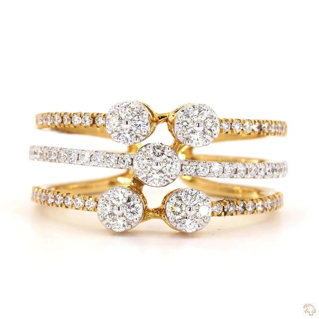 Modern 0.5 Carat Round Brilliant Cut Diamond Gold Ring, Size 6.5 For Sale - Image 3 of 9