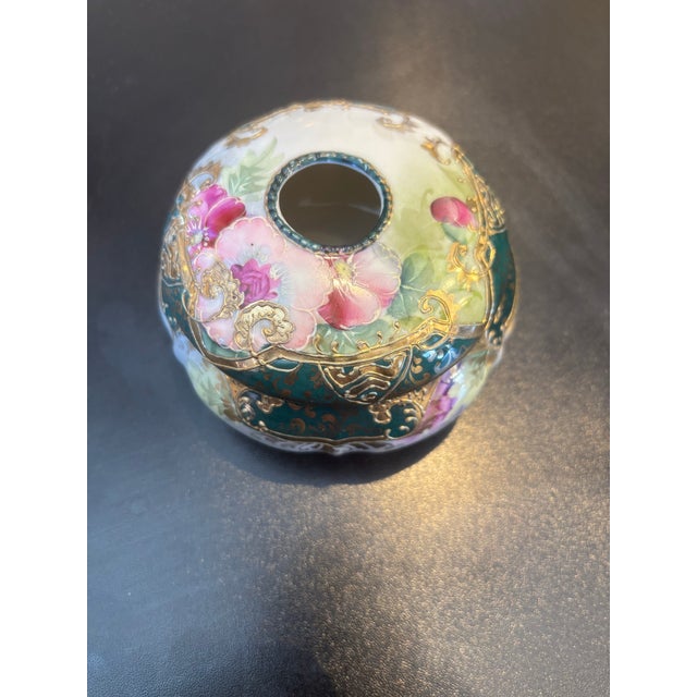 White 1920s Victorian Hair Receiver For Sale - Image 8 of 9