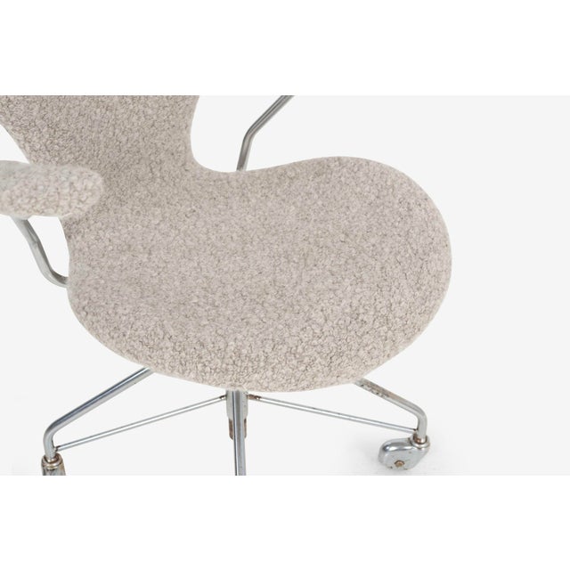 1960s Arne Jacobsen Sevener Desk Chair, Model 3117 For Sale - Image 10 of 12