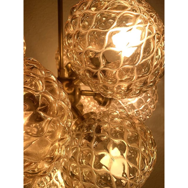 1970s Vintage 10-Light Atomic Chandelier in Glass, 1960s For Sale - Image 5 of 9