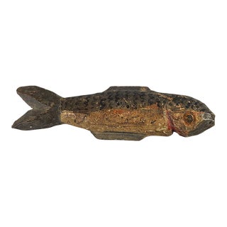 Small Vintage Handcarved & Painted Folk Art Fish For Sale
