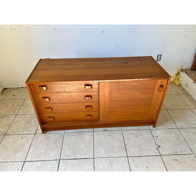 Domino Møbler Mid Century Modern Danish Teak Two Part Bookcase Wall Unit For Sale In Washington DC - Image 6 of 11