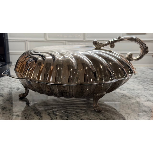Leonard Vintage Oversized Silverplate Hinged Scallop Shell Buffet Server For Sale - Image 4 of 13
