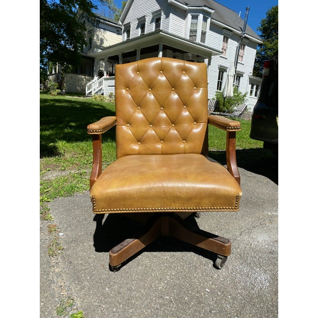 Vintage Executive Tufted Leather Swivel Office Desk Chair For Sale - Image 13 of 13