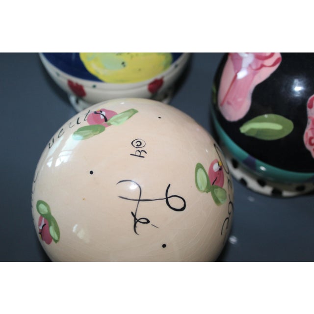 CORRECTION TO SHIPPING TIME, THIS IS SELLER SHIPPING, ARRIVAL TIME IS 4-10 DAYS FROM PURCHASE DATE. 3 ceramic globes are...
