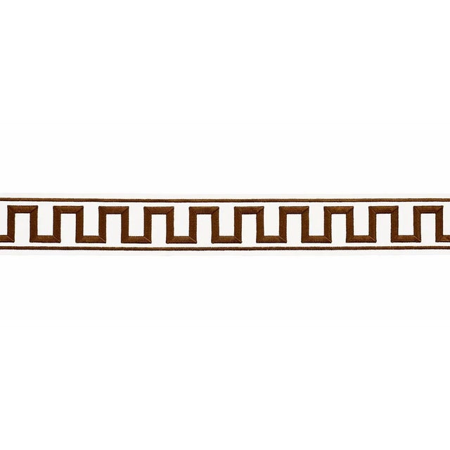 This quintessential Greek key motif designed by Miles Redd is pure perfection. No fancy fretwork in this embroidered trim,...