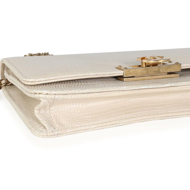 Gold Metallic Lizard Golden Class Wallet on Chain For Sale In New York - Image 6 of 8