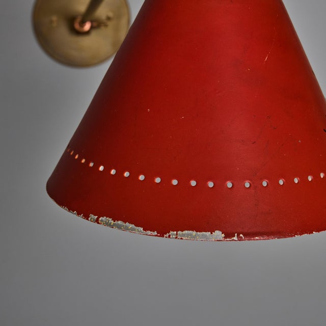 1960s Large Red and Grey Diabolo Articulating Wall Lamp Attributed to Pierre Guariche For Sale - Image 16 of 18