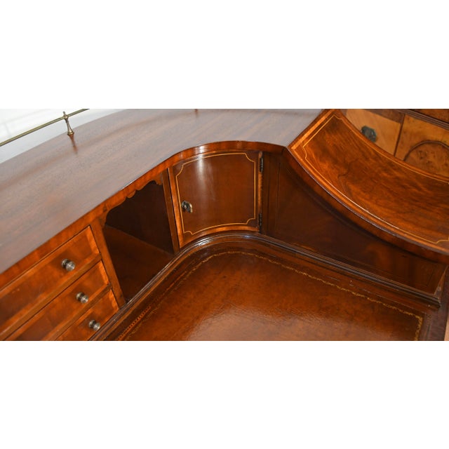 1930s English Regency Mahogany Inlaid & Leather Top Carlton Writing Desk For Sale - Image 17 of 17