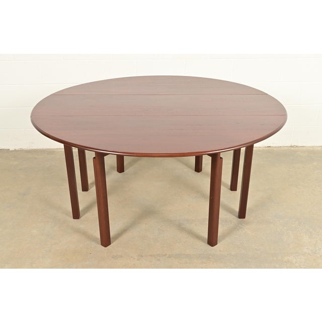 Kittinger Georgian Mahogany Gate Leg Drop Leaf Dining Table or Breakfast Table, Newly Refinished For Sale - Image 12 of 12