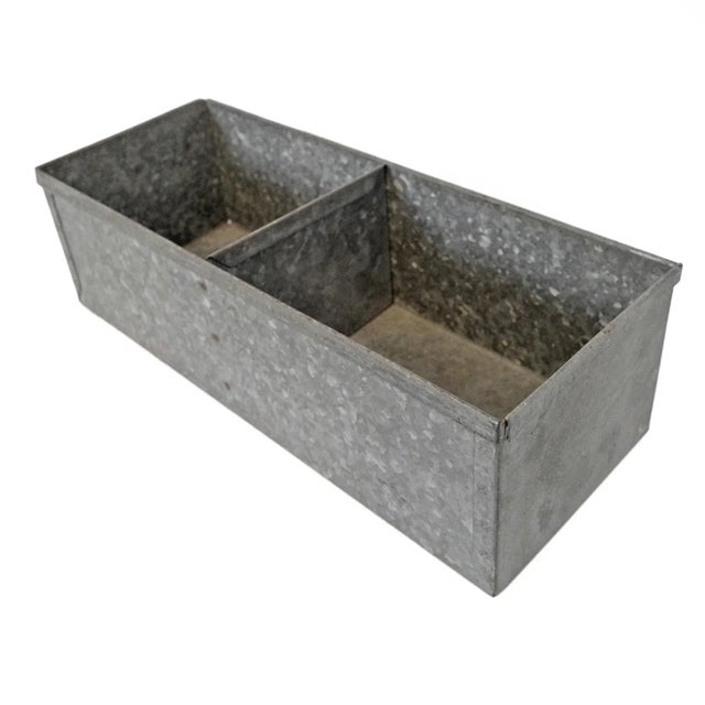 Vintage Galvanized Metal Box For Sale - Image 4 of 4