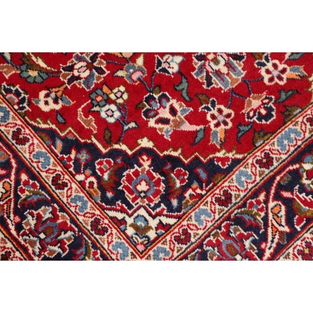 Kashan Rug in Hand-Knotted Virgin Wool For Sale - Image 6 of 11