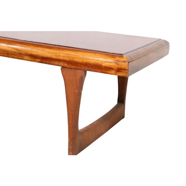Mid Century Lane Coffee Table For Sale In New York - Image 6 of 9