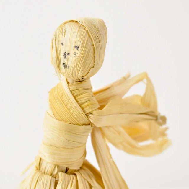 In Zimbabwe all parts of the corn ear are utilized. The husks can be woven into ropes and twine, and molded into...