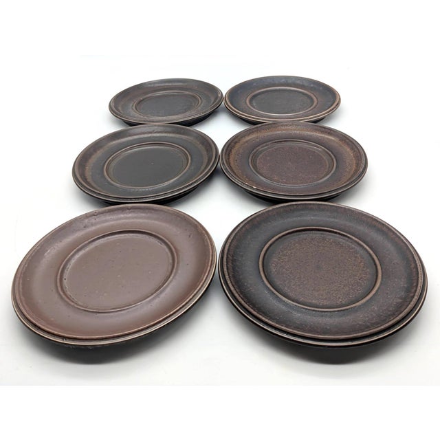 Ceramic 1960s Arabia Finland Stoneware "Ruska" Coffee Service Set Designed by Ulla Procopé, 15 Piece Set (For 6) For Sale - Image 7 of 15