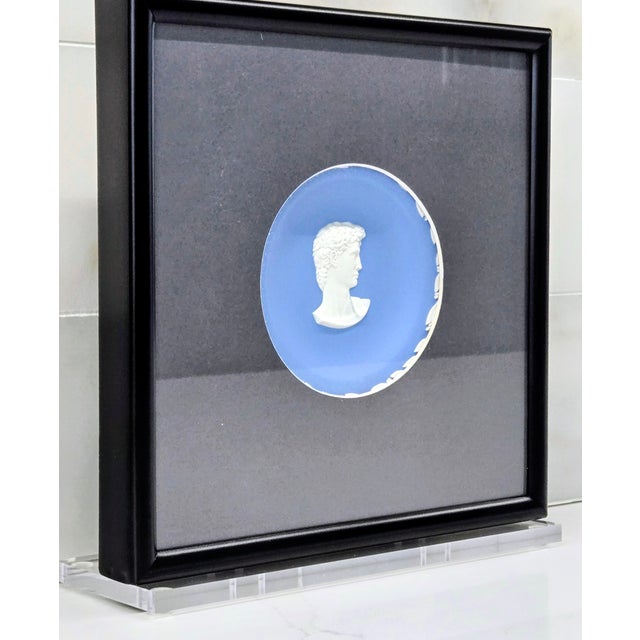 Late 20th Century Vintage Wedgwood Collectors Society Blue Jasperware “David” Portrait Plate in Black Frame For Sale - Image 5 of 10