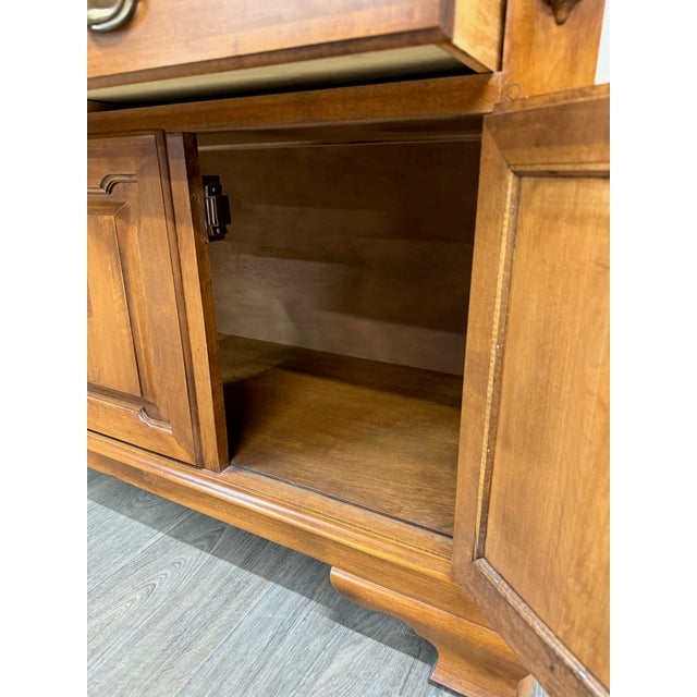 Vintage Tell City Young Republic Colonial Hard Rock Maple China Cabinet & Hutch For Sale - Image 13 of 18