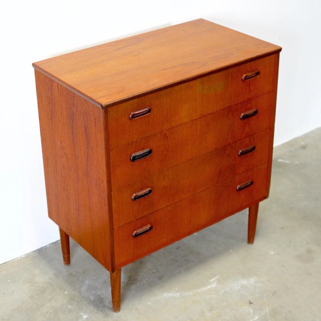 Mid-Century Modern Danish or Swedish Teak Dresser / Chest of 4 Drawers For Sale - Image 3 of 7